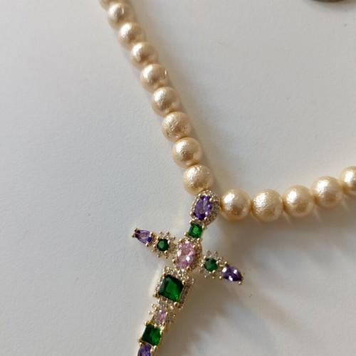 Faux Pearl Necklace like new with colorful cross pendant
