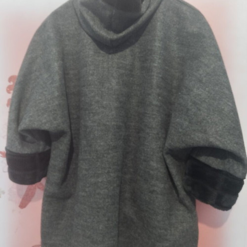 Jacket cape with fur on sleeves and hood like new, size XXXL