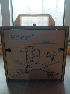 Boxset Plane Wooden Case for Children like new