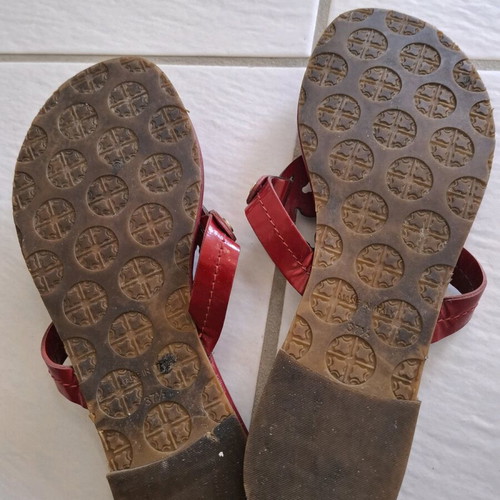 Flat red sandals used, size 37.5, made in Italy