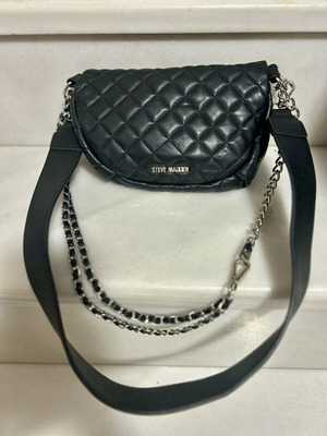 Steve Madden crossbody bag black like new