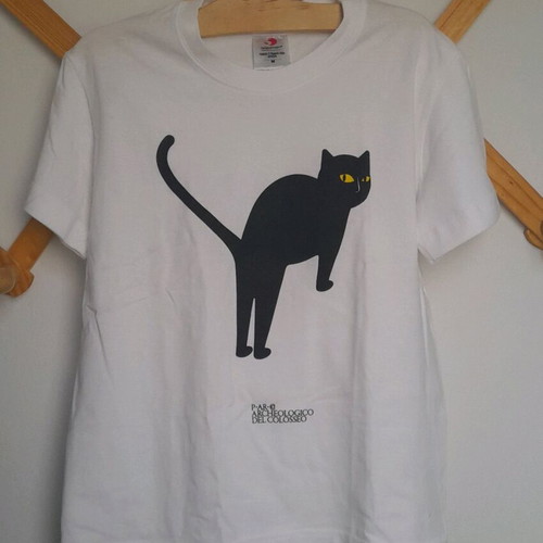 T-shirt white with black cat and logo, kids size medium, new