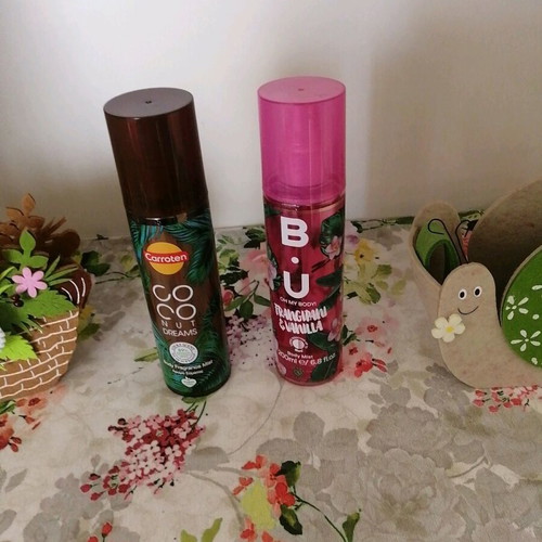 Set of 2 body mists Carroten Coconut Dreams lightly used & BU Frangipani & vanilla new 200ml
