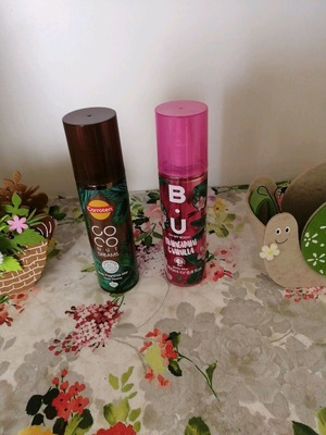 Set of 2 body mists Carroten Coconut Dreams lightly used & BU Frangipani & vanilla new 200ml