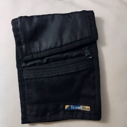 TravelBlue travel document organizer like new, blue