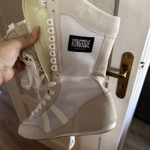 Ringside Kick Boxing Shoes Like New, Size 39, White