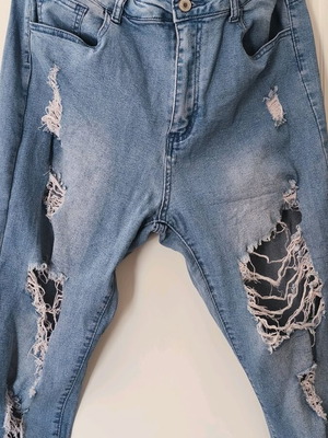 Shein Curve jeans with rips like new, blue and turquoise