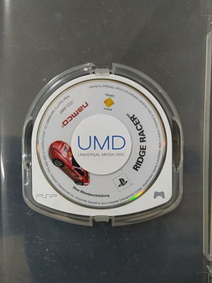 Ridge Racer PSP игра употребявана