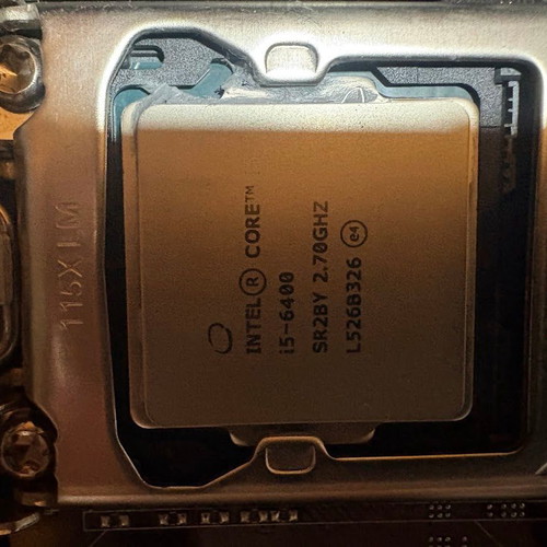 Z170 motherboard with i5 6400 and 16GB RAM
