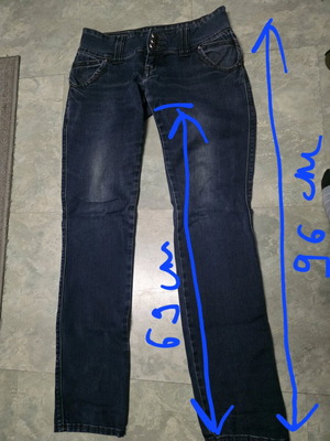 Fanco women's blue jeans like new, size 29
