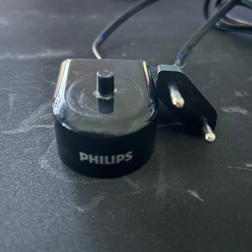 Philips Electric Toothbrush Charger Base HX6100 Used