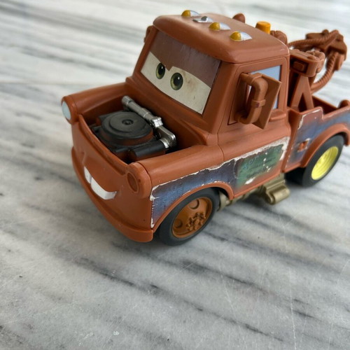 Cars Macqueen Big Daddy used, authentic Disney, with weapons and flag