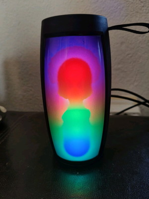 Φορητό ηχείο με φωτισμό RGB μεταχειρισμένο, ραδιόφωνο, USB, Bluetooth