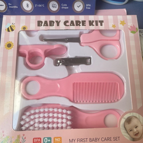 Frezyderm Baby Bath Set with Creams, Shampoo, Thermometer and Care Kit new