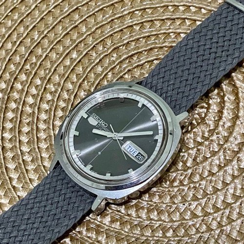 Seiko 6119-6003 Vintage watch used, gray
