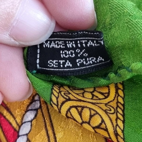 Renato Balestra vintage silk scarf 100% 84x84