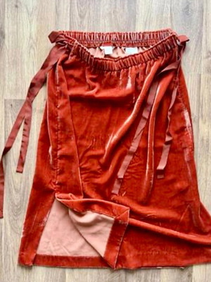 Midi velvet skirt H&M like new, orange-red with slits size M