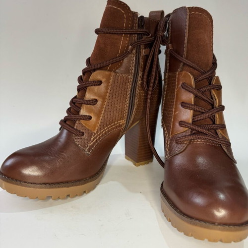 Leather ankle boots brown like new with suede details