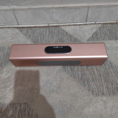 Bluetooth portable speaker