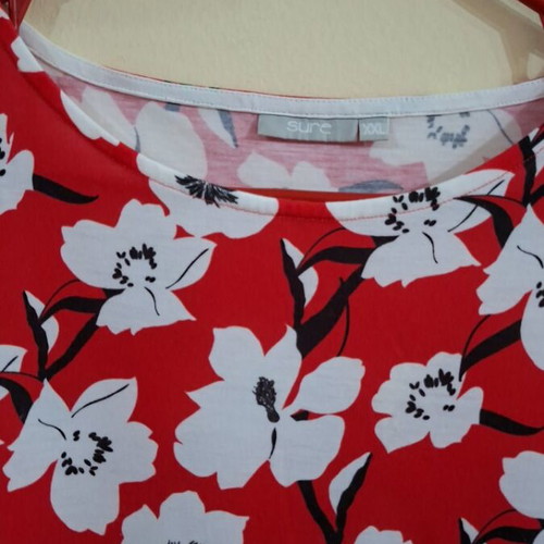 Floral dress AWG Mode Center XXL like new, black and red