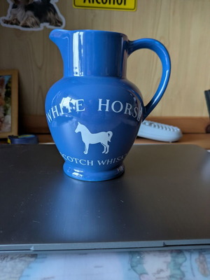 Whisky jug White Horse Scotch Whisky like new
