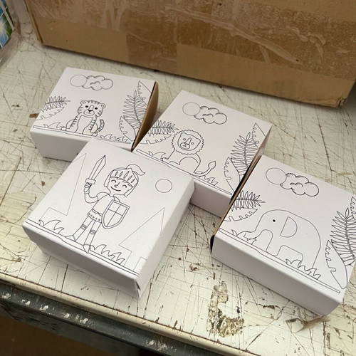 Painting boxes new, pack of 4, paper with various designs