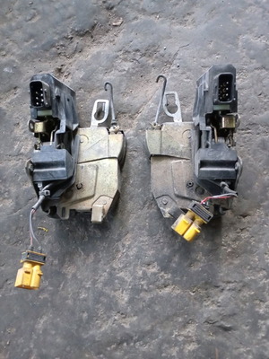 BMW E36 coupe/cabrio door locks used