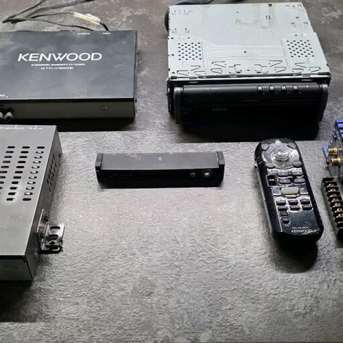 Kenwood Car Audio System Used With TV Tuner