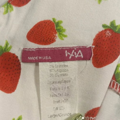 Strawberry romper small, like new, vintage-inspired women's jumpsuit