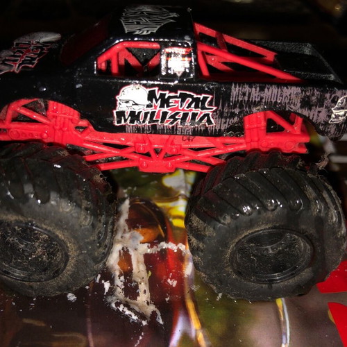 Monster truck like new 17#