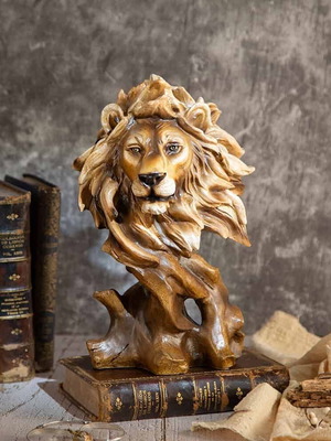 Lion Statue new, handmade resin sculpture