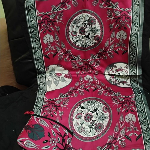 Silk scarf with matching pouch new