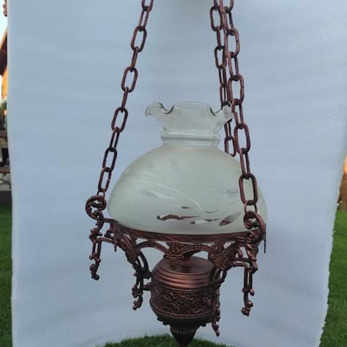 Traditional ceiling lamp like new, bronze finish