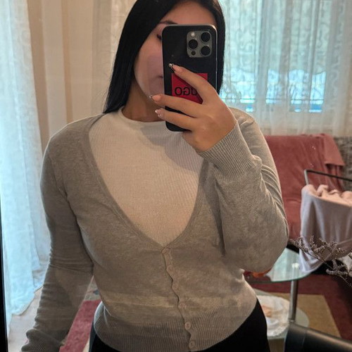 Zoe women's grey cardigan like new, size Large