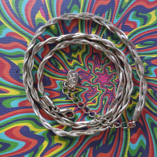 Braided chain like new, silver