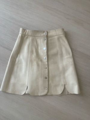 Leather skirt size 34 used
