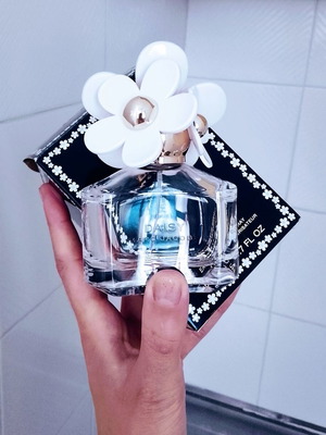 Daisy Marc Jacobs empty bottle new, authentic collectible