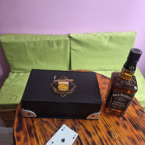Poker box with shot glasses new