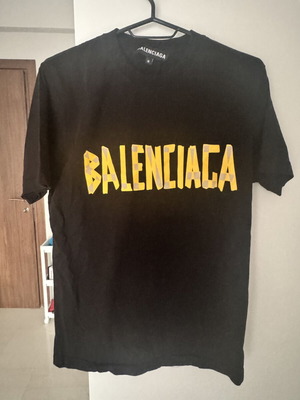 Balenciaga T-shirt used, size M, black