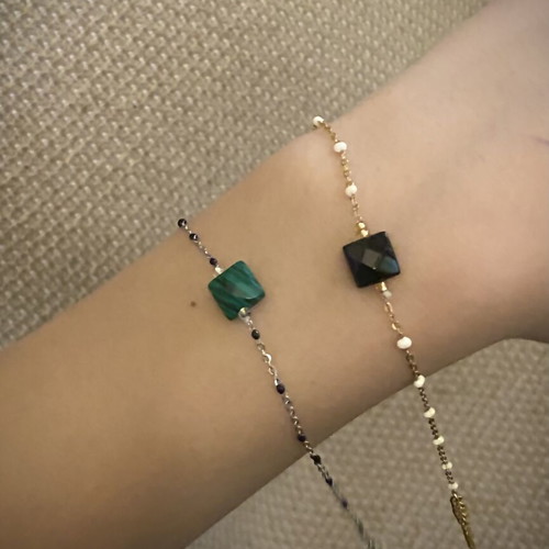 Bracelets with green and black stone, new, thin chain