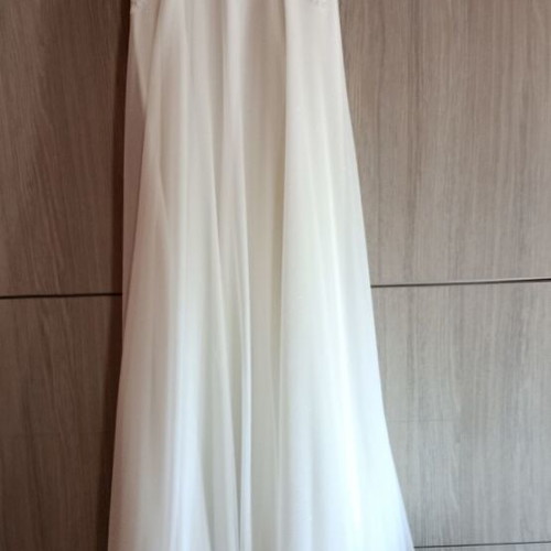 Wedding dress with veil and 4 flower girls dresses, white, size S
