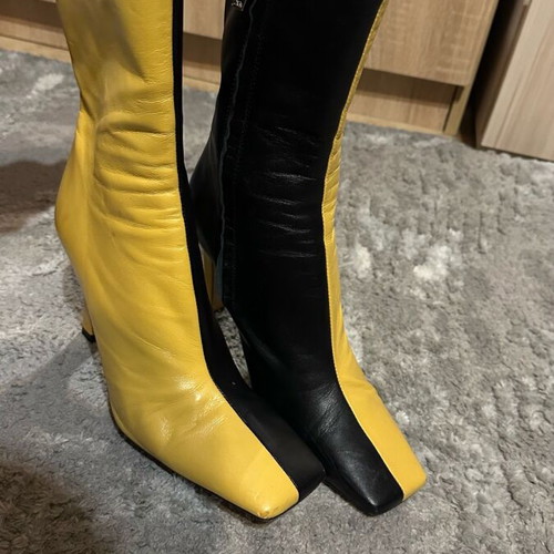 Zara leather boots used, size 39, black and yellow