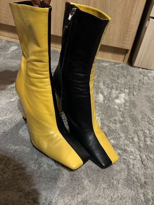 Zara leather boots used, size 39, black and yellow