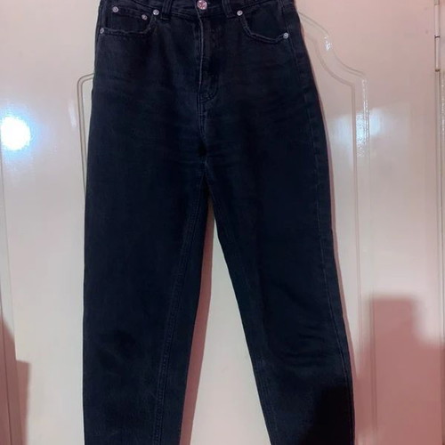 Zara jeans set of 4, sizes S/36, black and blue