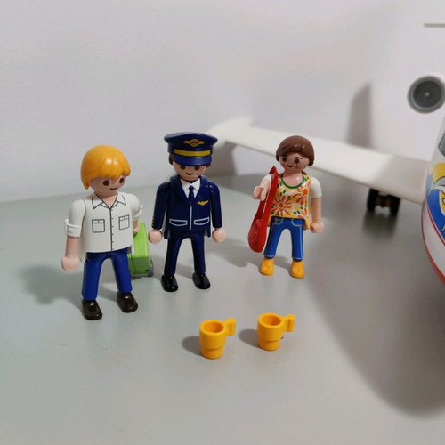 Playmobil airplane like new, code 6081