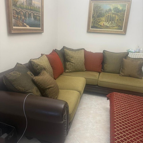 Corner sofa like new 2.8x2.3 m