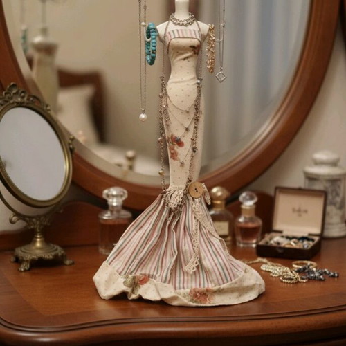 science behind blue black white gold dress Pretty in Pearls - | Adorn Pili