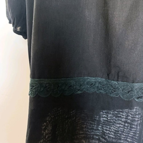Black mini dress Saint Tropez like new with appliqué butterfly, cotton