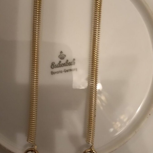 Porcelain decorative wall plates, like new, pack of 4