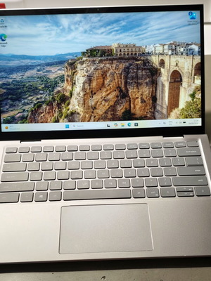 Dell Inspiron 5410 14" 2-σε-1 φορητός υπολογιστής, Intel Core i5, 8GB RAM, 256GB SSD